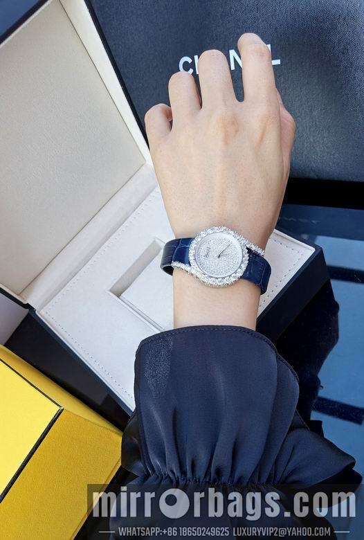 Piaget women 32mm M11
