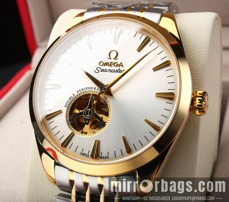 Omega men 39mm M44
