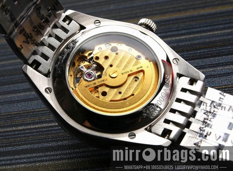 Omega men 39mm M44