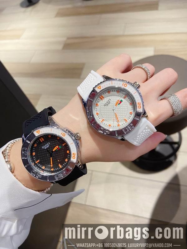 Gucci watch 041421