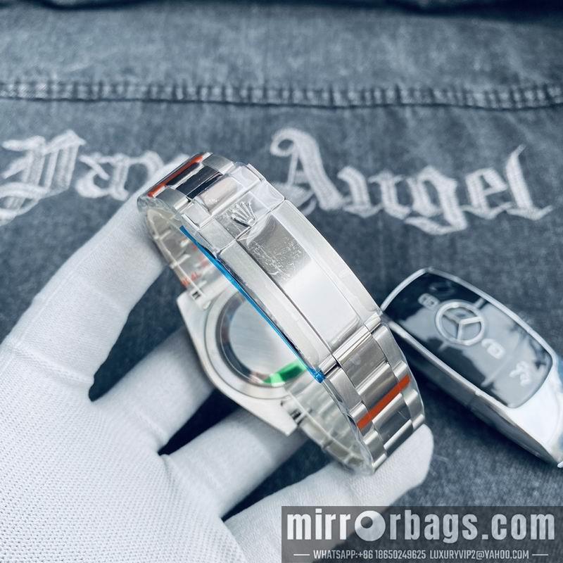 Rolex 40mm 121746