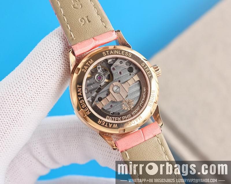 Patek Philippe 33X10mm 050440