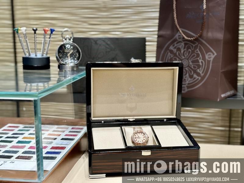 Patek Philippe 35.2mm 022404