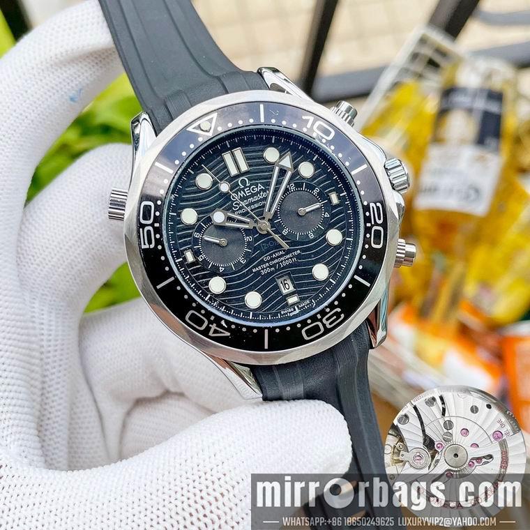 Omega men 44mm M07
