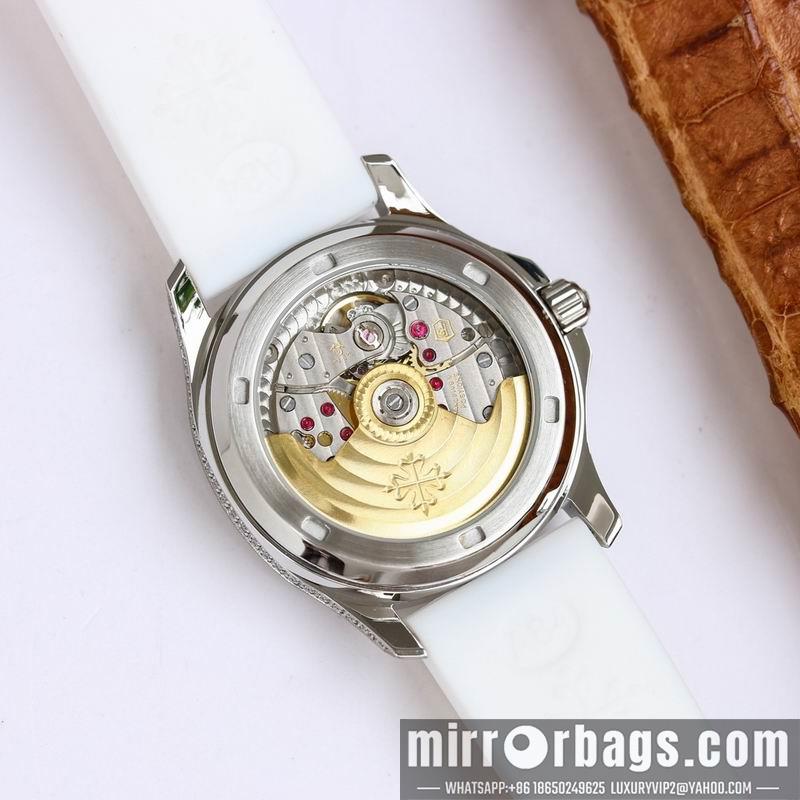 Patek Philippe 35.6X9.5mm 050466