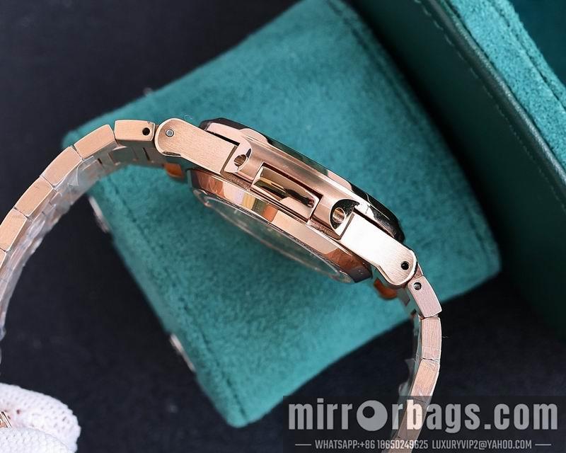 Patek Philippe watch 083122
