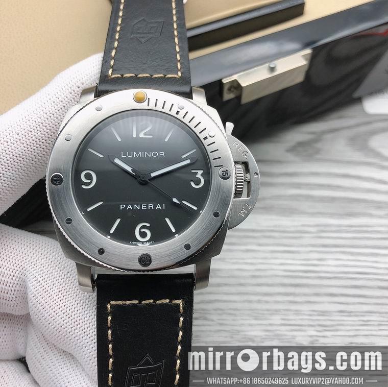 Panerai men 44mm M04
