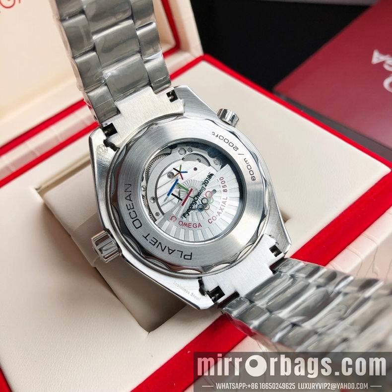 Omega men watch 110418