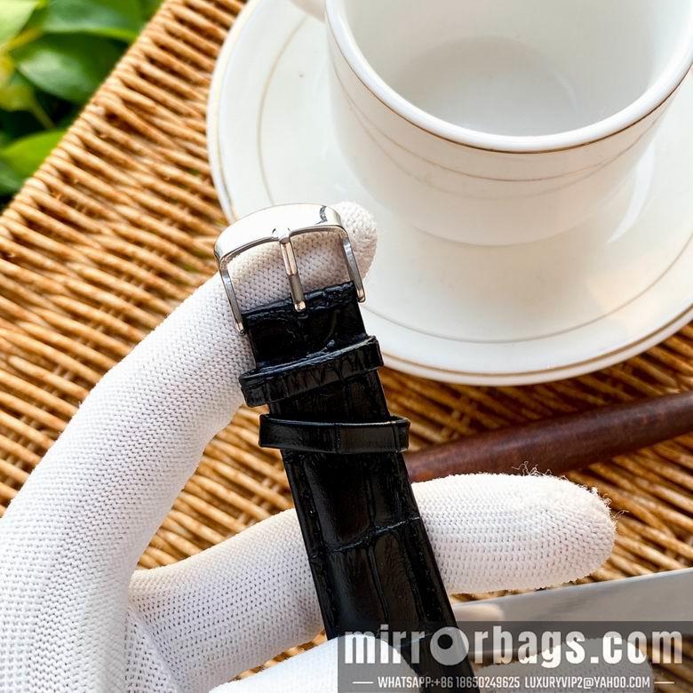 Omega men 42mm M108