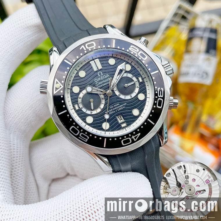 Omega men 44mm M07
