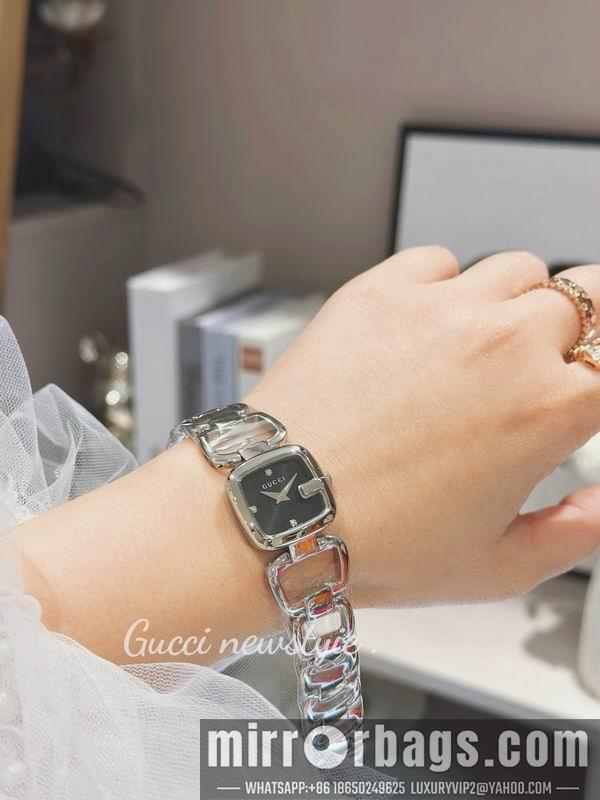 Gucci 24X22.5mm 0416107