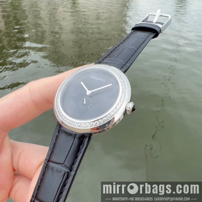 Chanel 37.5mm 032724