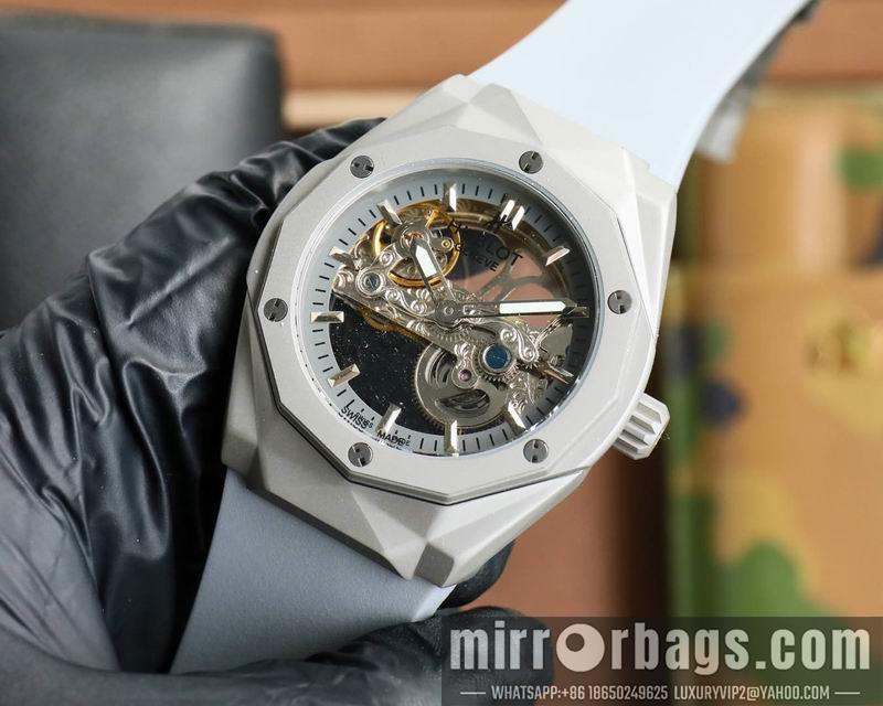 Hublot 45mm 033106