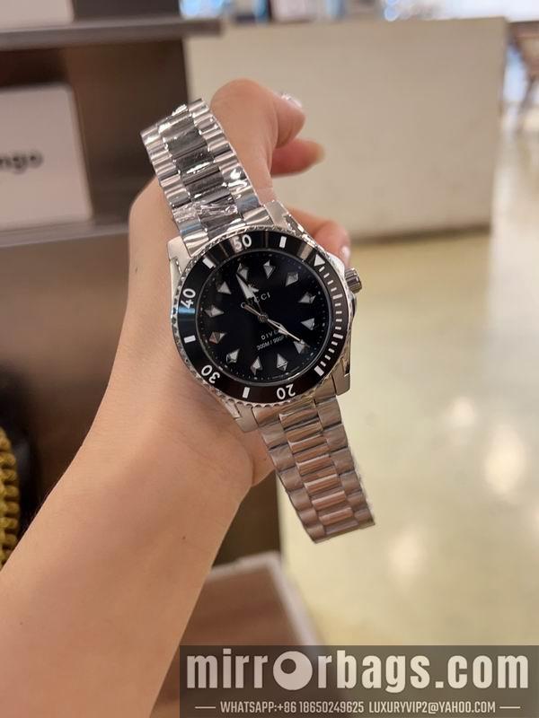 Gucci 40mm 082958