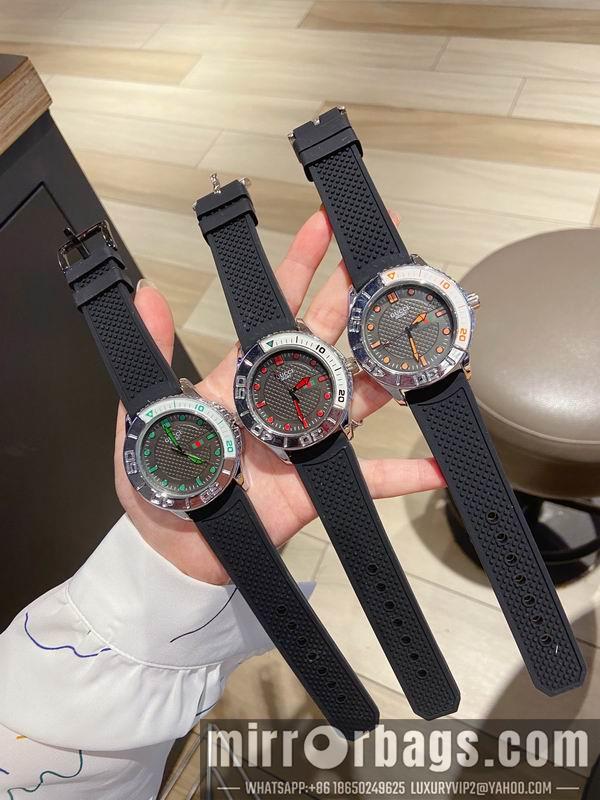 Gucci watch 041421