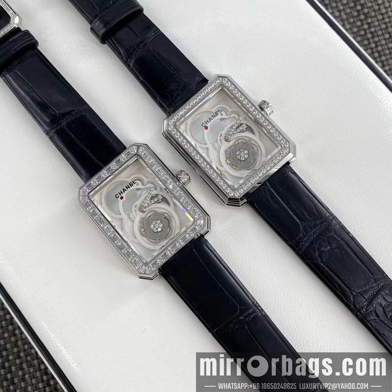Chanel watch 022482