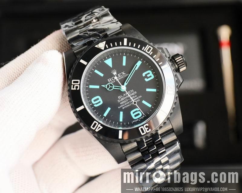 Rolex 40mm 022123