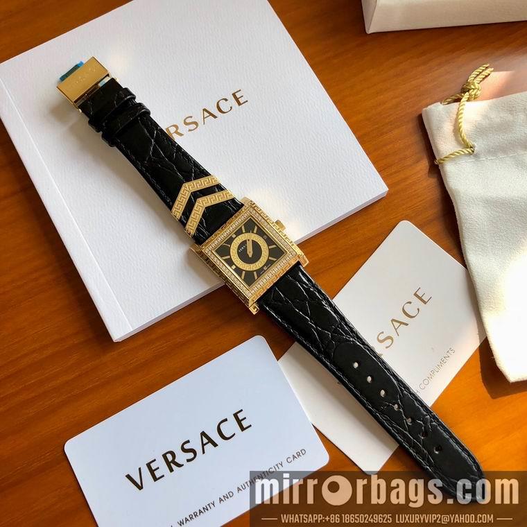 Versace women 30mm M10
