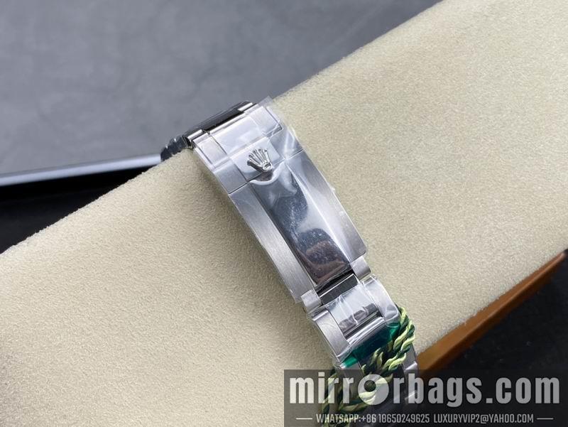 Rolex 40mm 093012