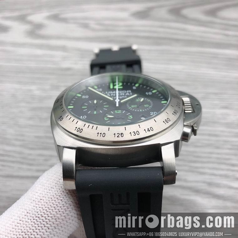 Panerai men 44m 40mm M11