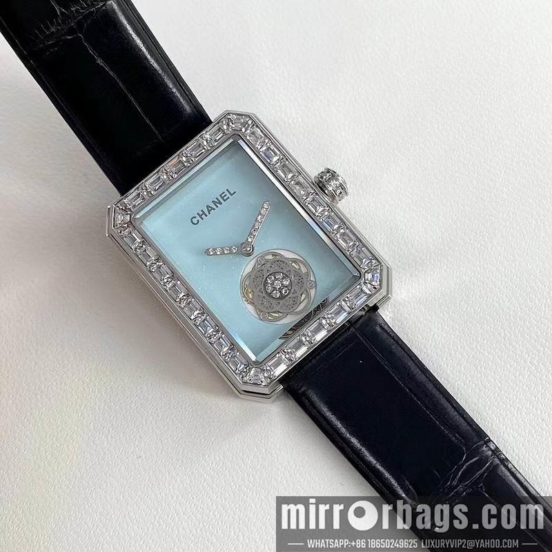 Chanel watch 022482