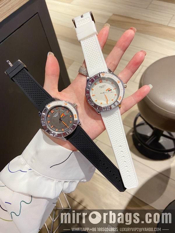 Gucci watch 041421