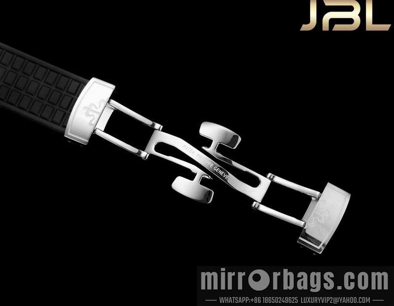 Patek Philippe 35.6mm 022317