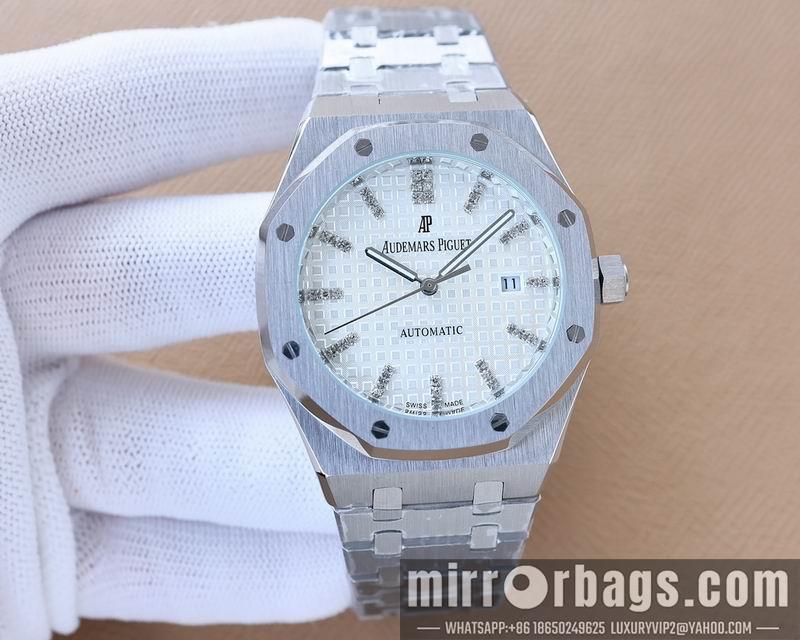 AP watch 051644