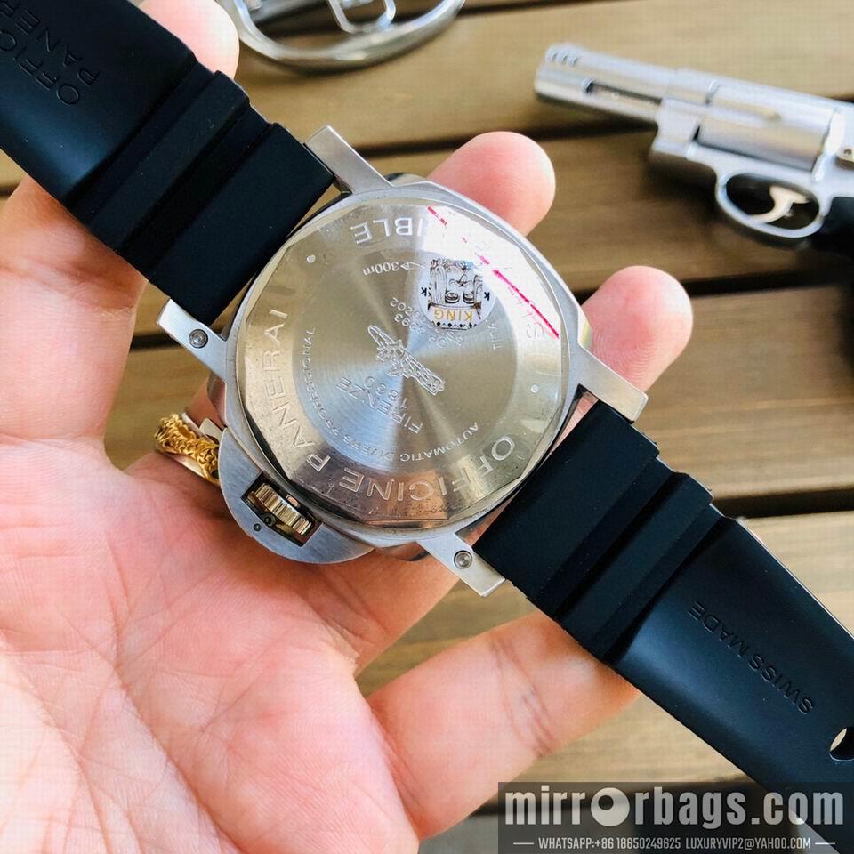 Panerai watch mb110605