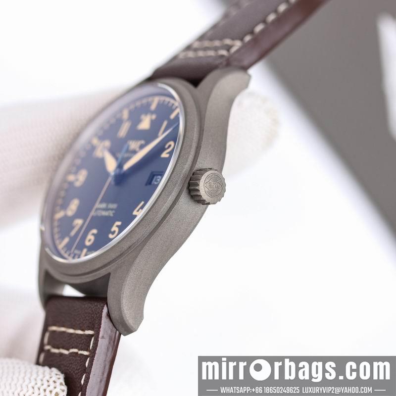 IWC Watch 032233