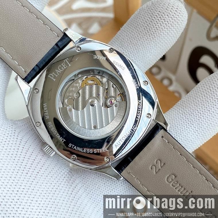 Piaget men 42mm M05