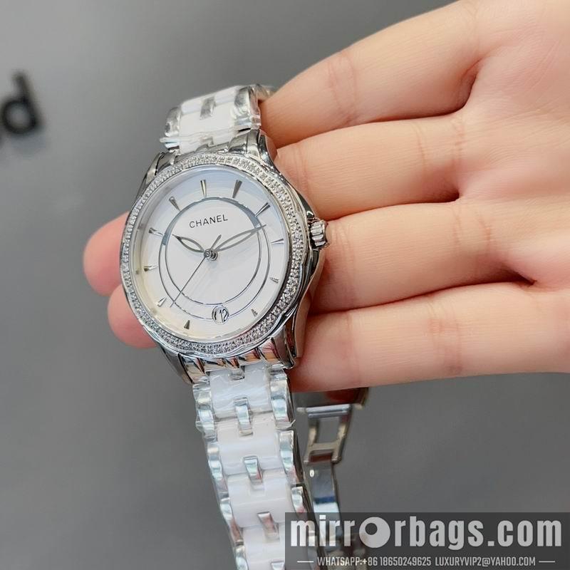 Chanel 35mm 022422