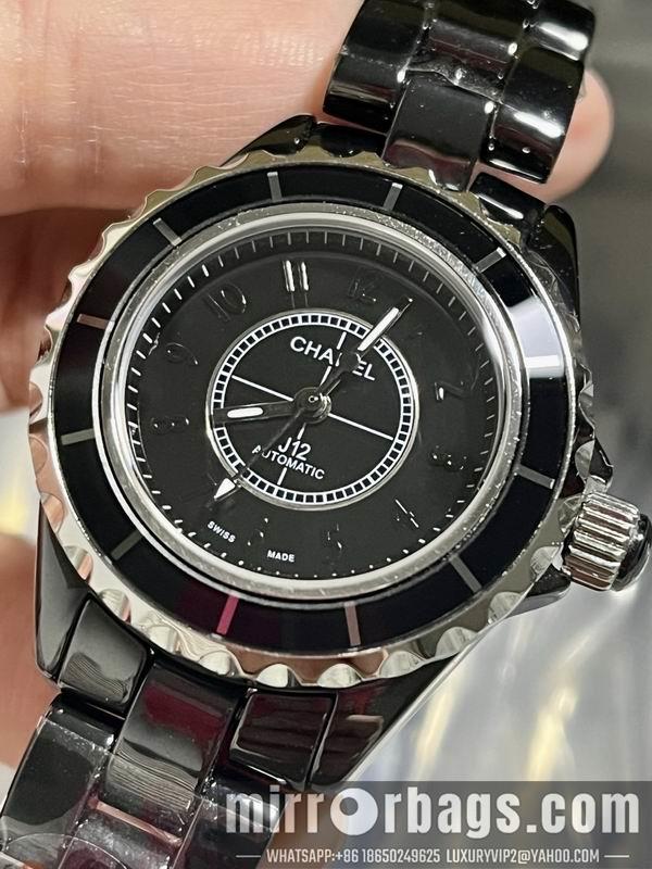 Chanel 33mm 042735