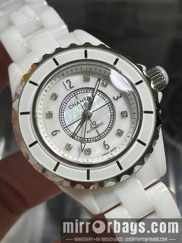 Chanel 33mm 042736