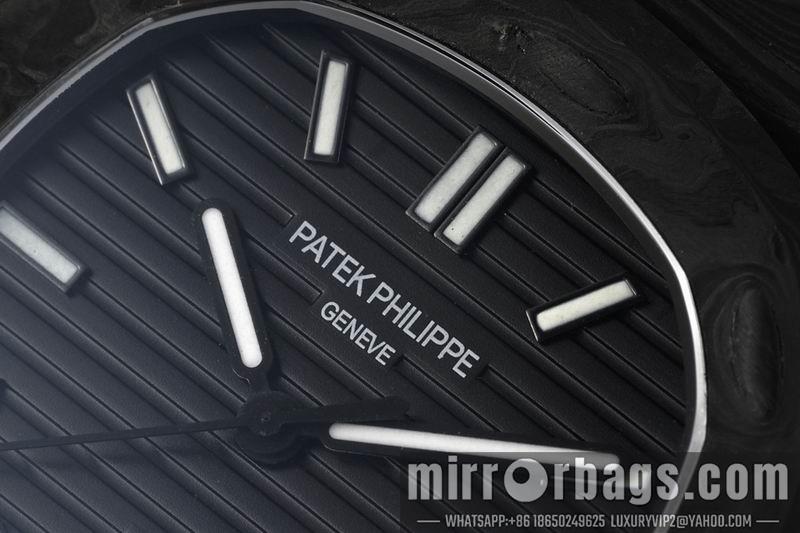 Patek Philippe watch 033125