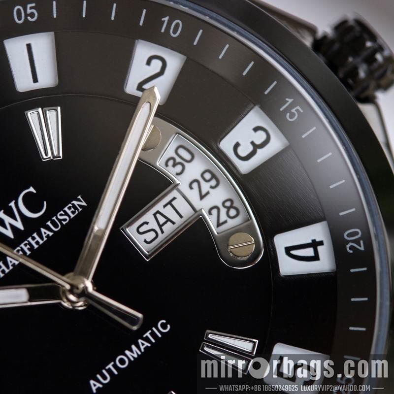 IWC 42mm 050477