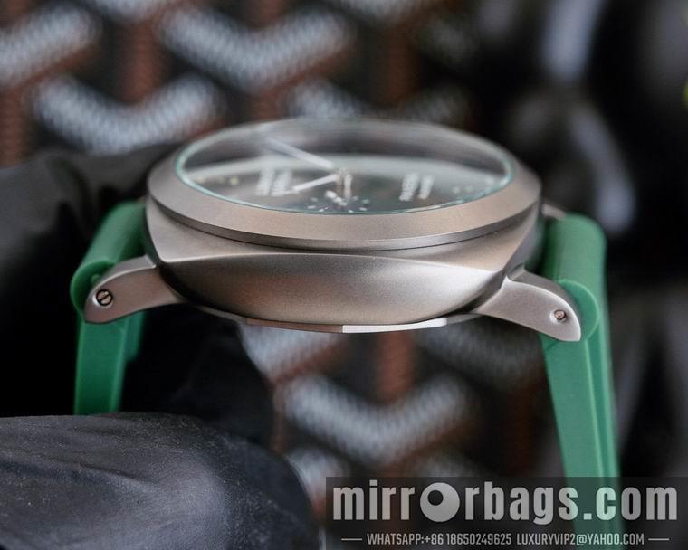 Panerai 40mm watch M01