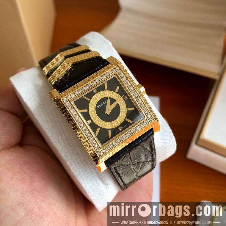 Versace women 30mm M10