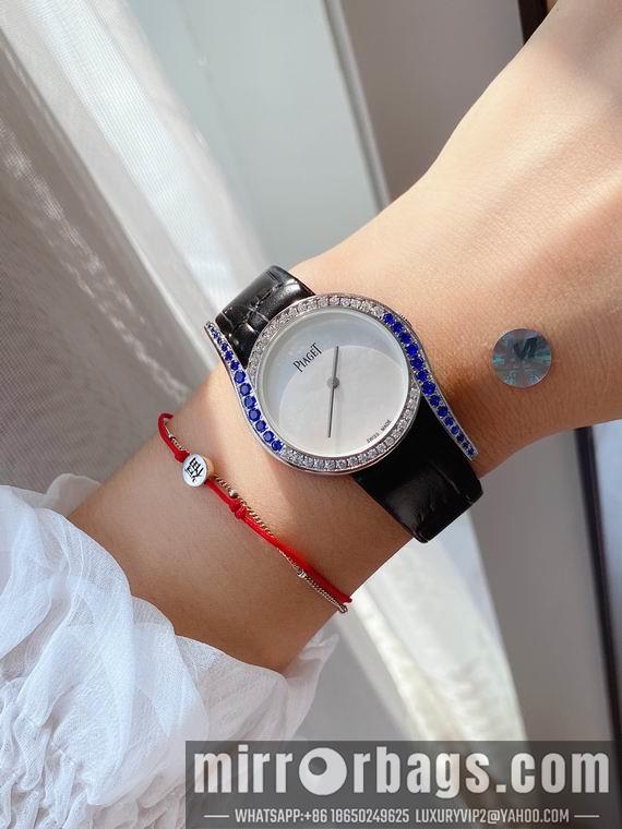 Piaget women 32mm M05