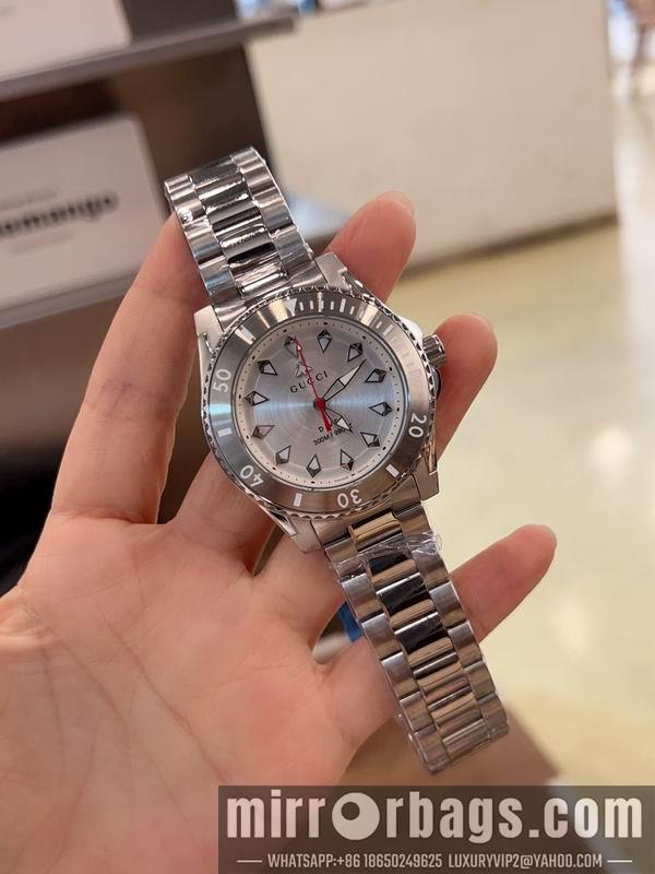 Gucci 40mm 082958