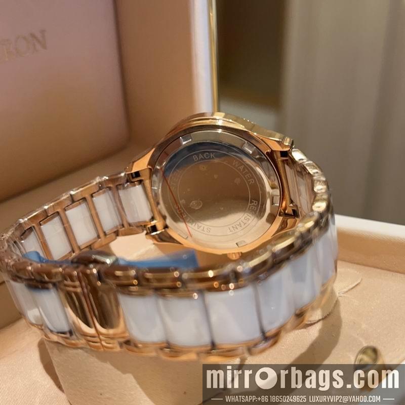 Chanel 33mm 022484