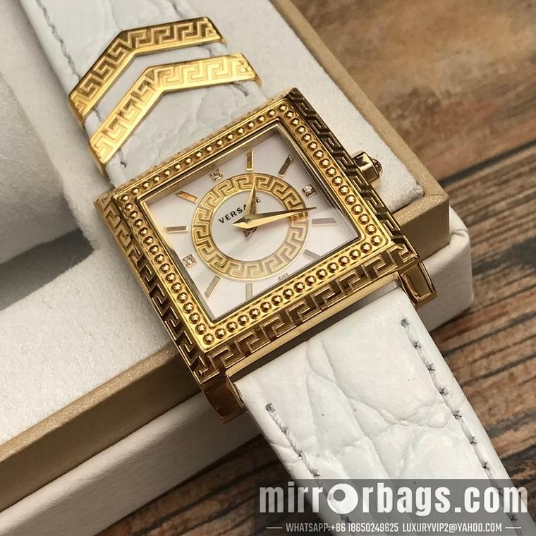 Versace women 30mm M10