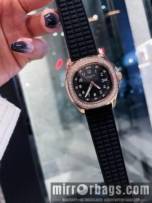 Patek Philippe 35.6mm 102267