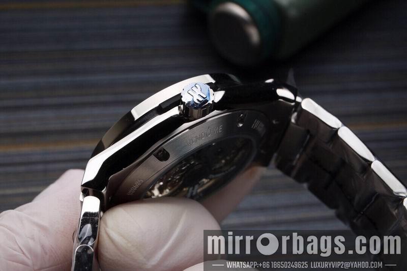 Hublot 45mm 031823