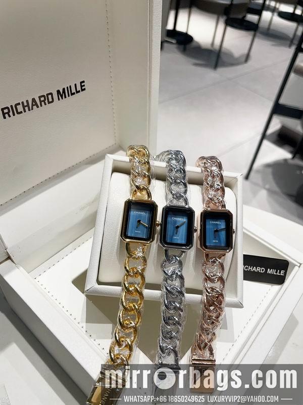Chanel 21X26mm 121234