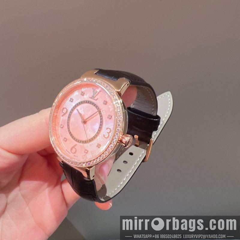 LV Watch 032560