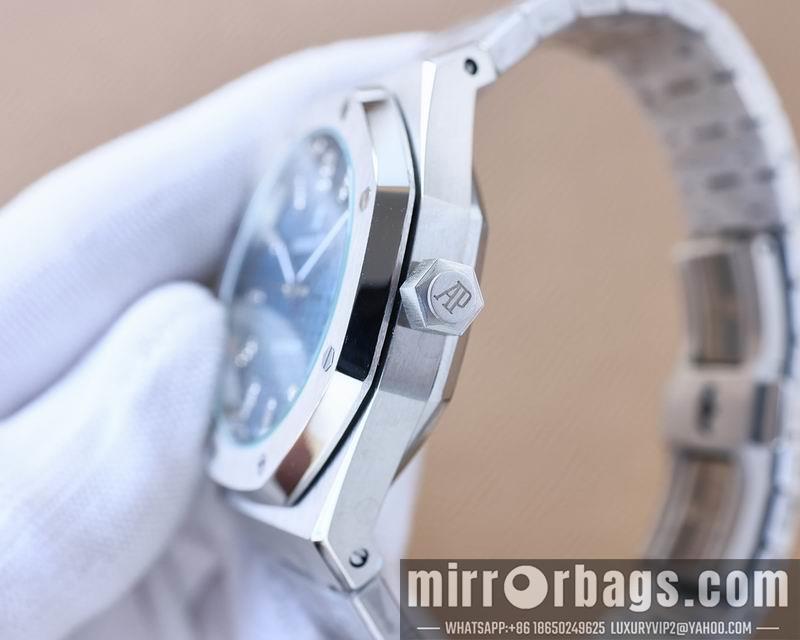 AP watch 051644