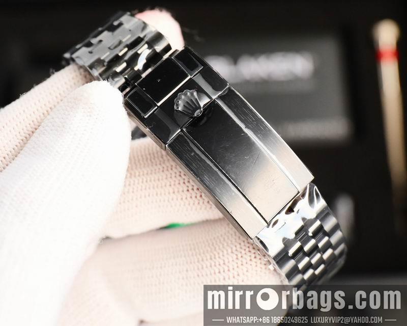 Rolex 40mm 022123