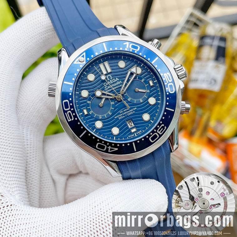 Omega men 44mm M07