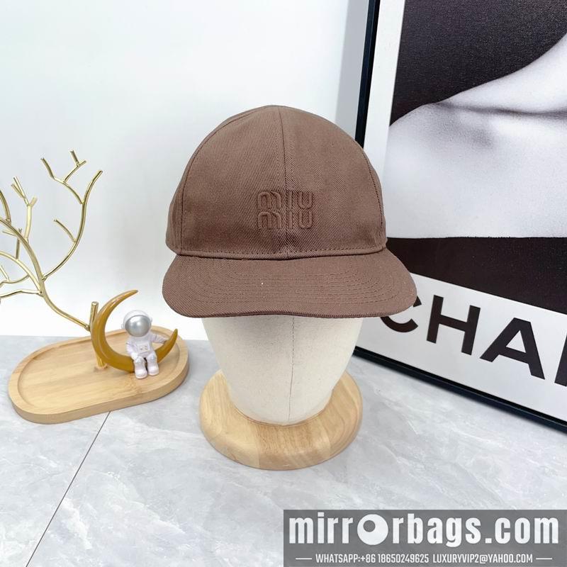 Miumiu Hat dx07